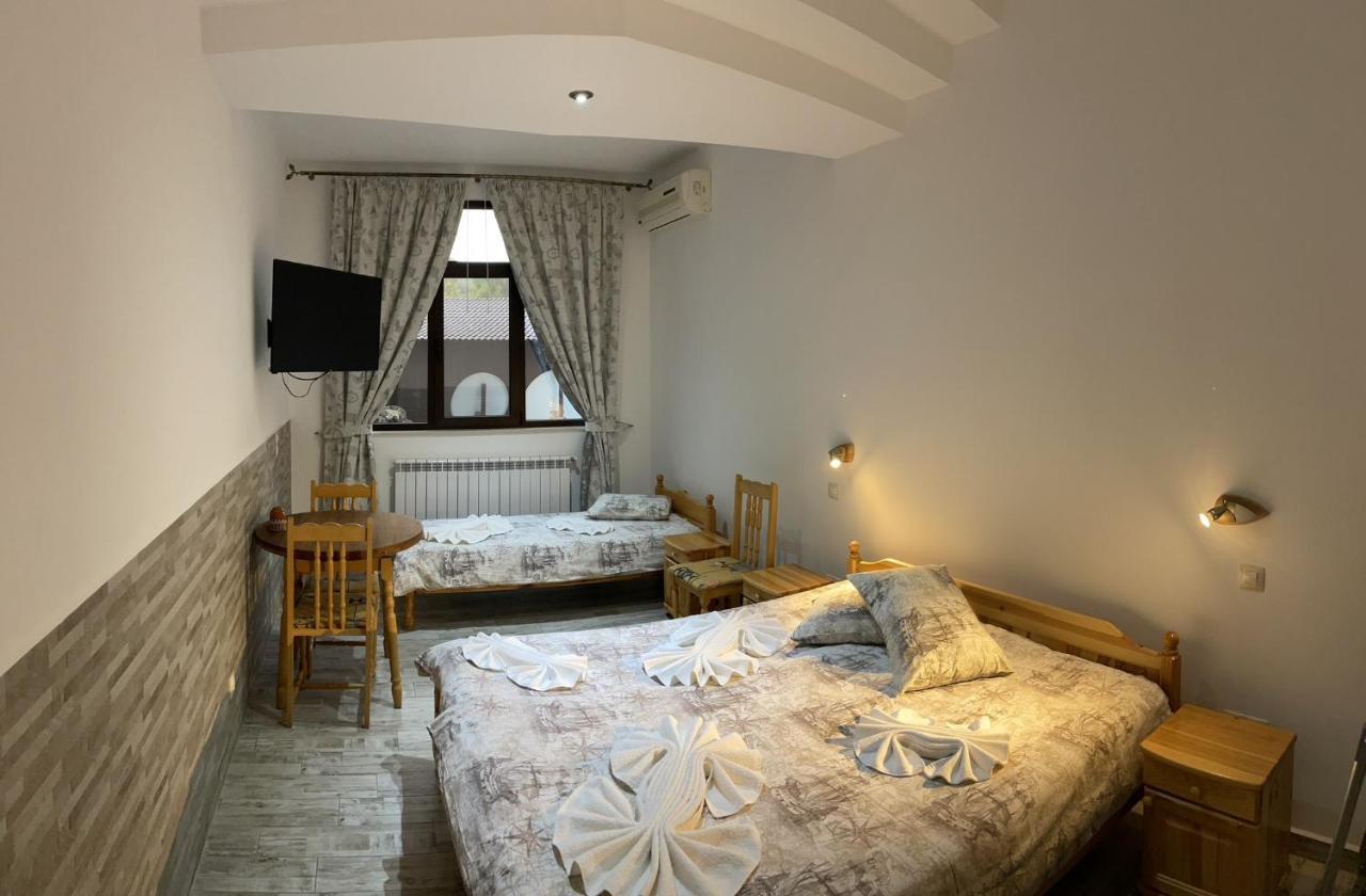Guesthouse Hitar Petar Gabrowo Exterior foto