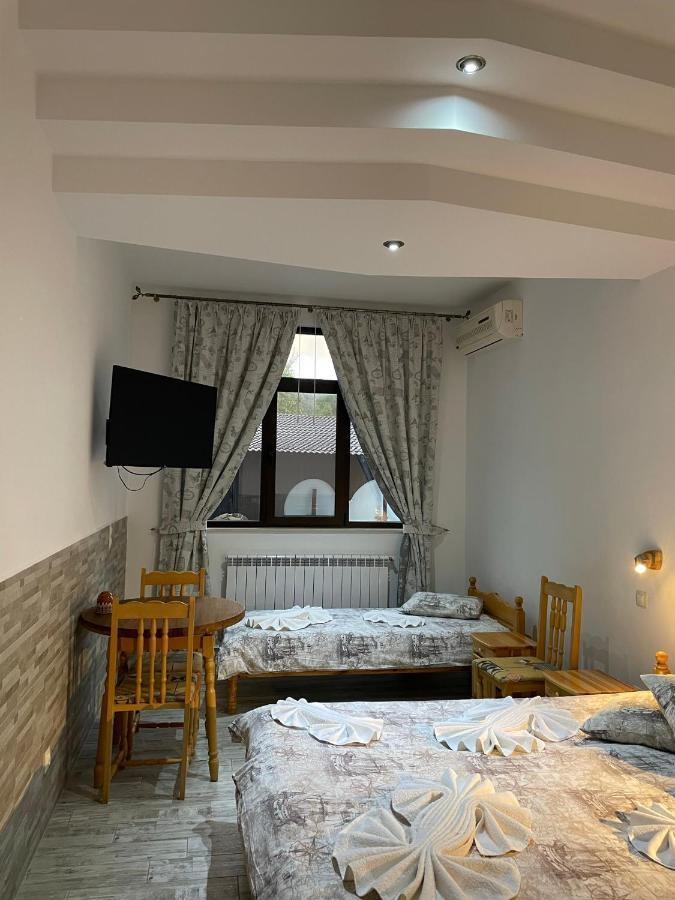 Guesthouse Hitar Petar Gabrowo Exterior foto