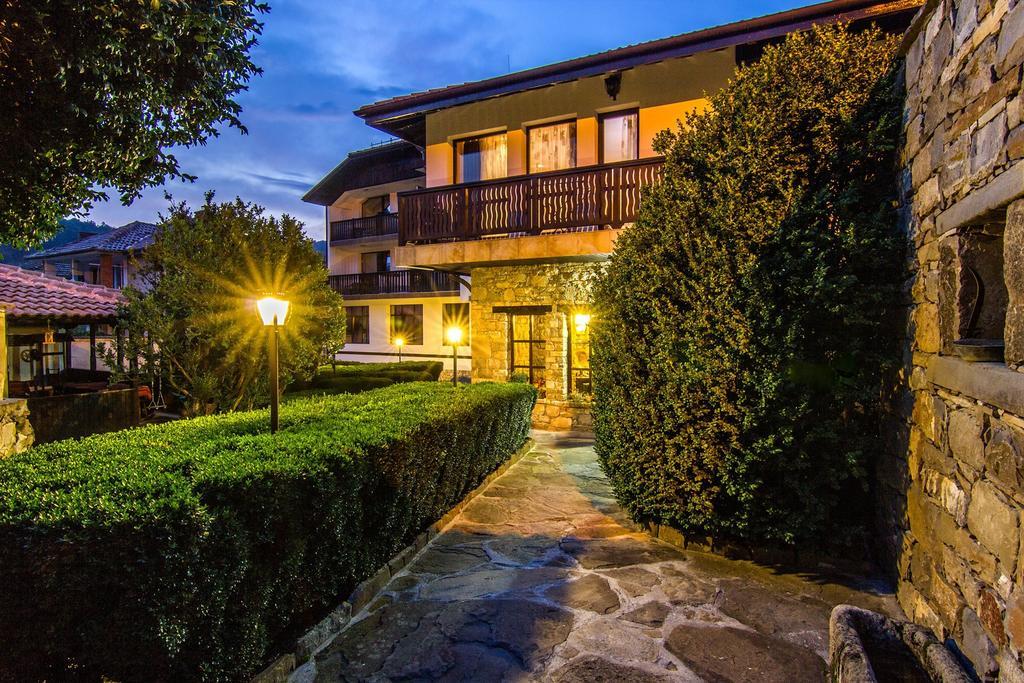 Guesthouse Hitar Petar Gabrowo Exterior foto